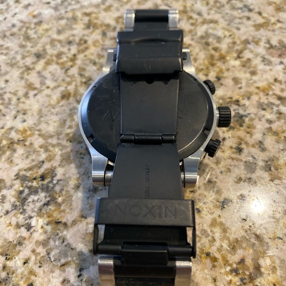 Nixon Accessories Nixon 53 Needs Battery Poshmark
